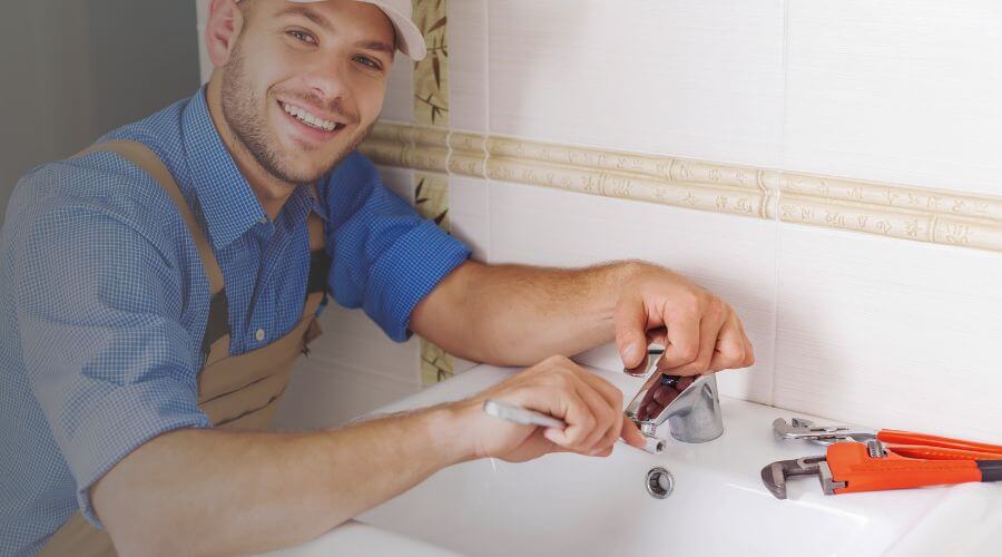 Leak Detection in Deshler, NE